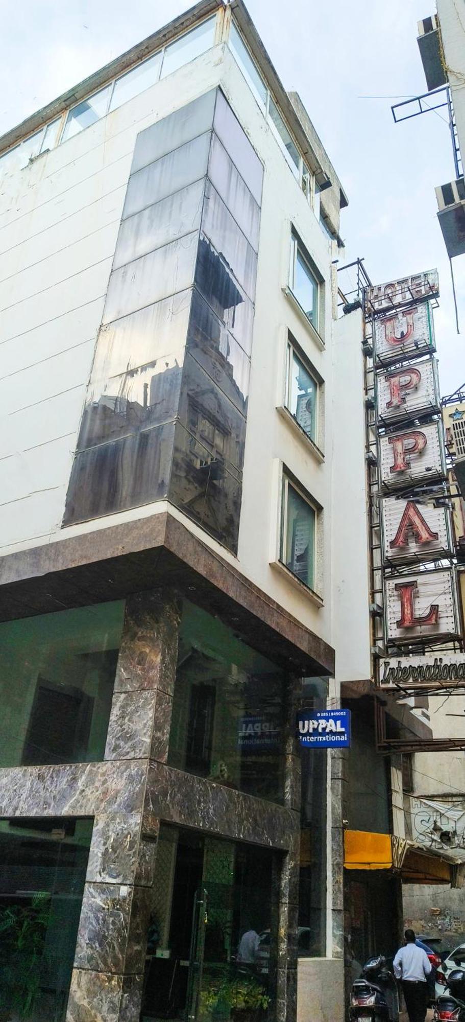 Hotel Uppal International, Near New Delhi Railway Station Екстер'єр фото