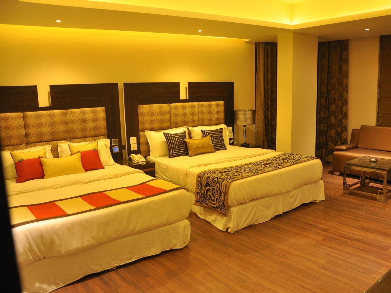 Hotel Uppal International, Near New Delhi Railway Station Екстер'єр фото