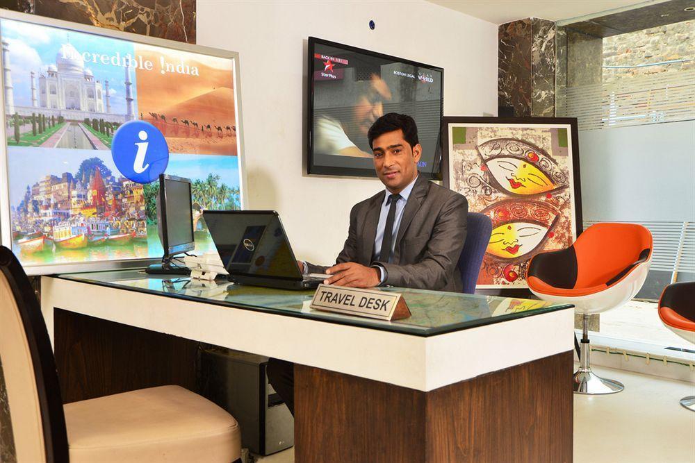 Hotel Uppal International, Near New Delhi Railway Station Екстер'єр фото